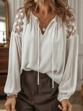 Women's Retro Casual Early Spring V-neck Lace Splicing Long Sleeve Shirt