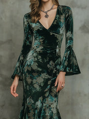 Vintage Emerald Floral Velvet With Flared Sleeves Midi Dress