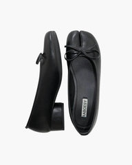 Bow Tie Tabi Pumps